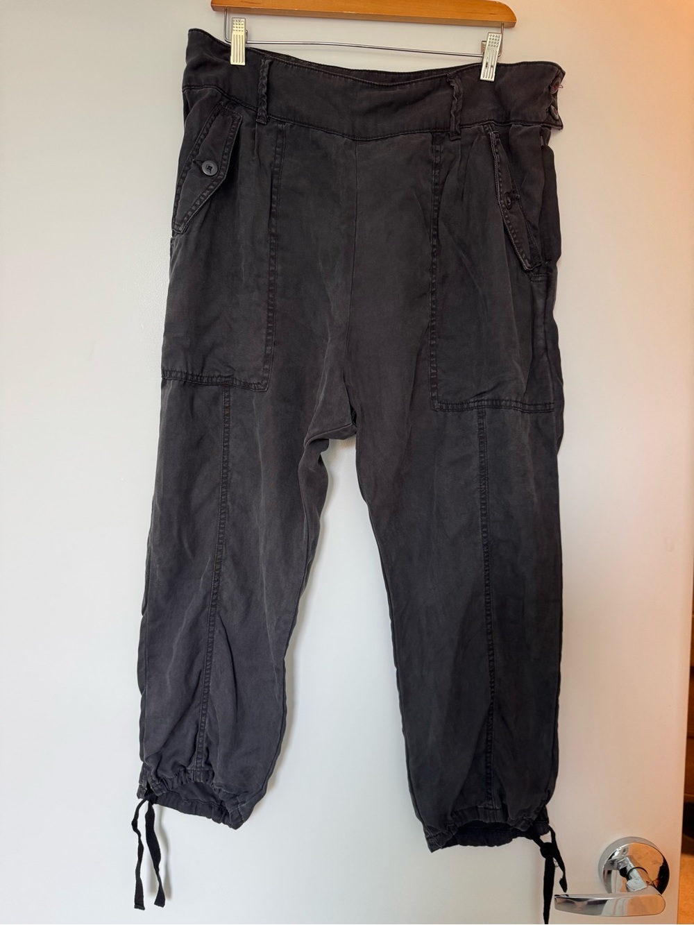 Anthropologie harem pants in faded Black